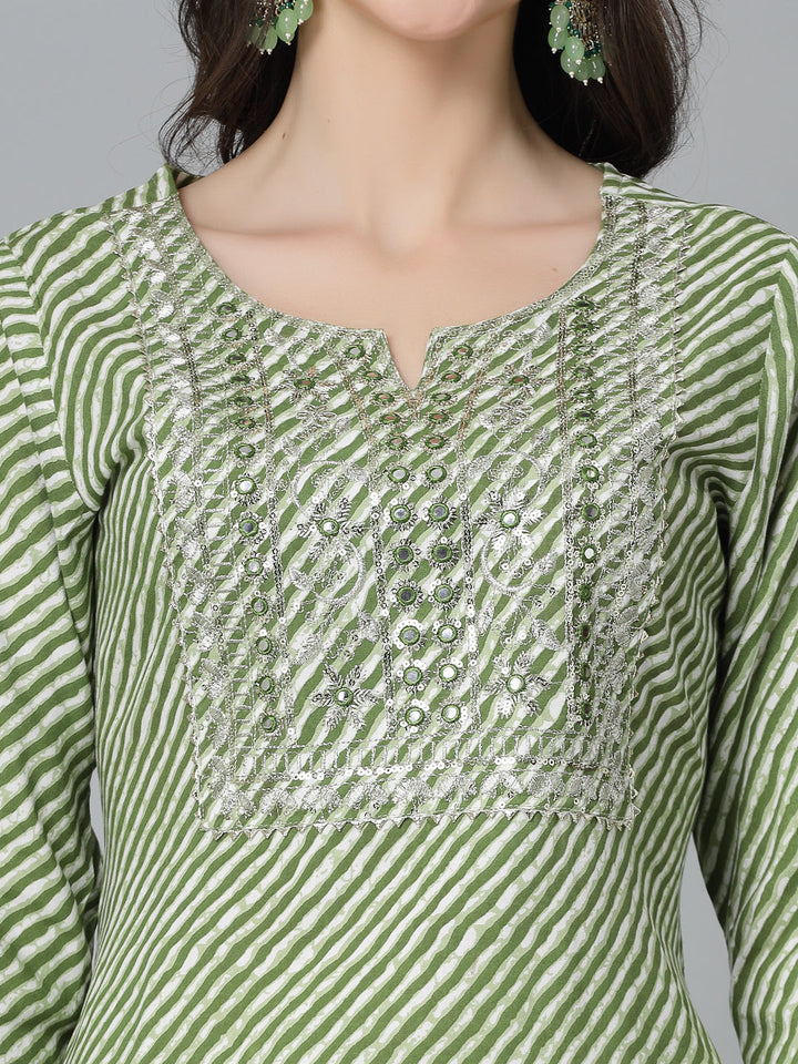 Leheriya Printed &amp; Embroidered Rayon Straight Kurta