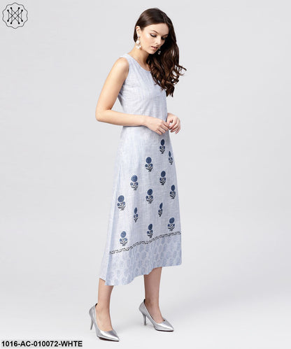 WhiteSleeveless A-Line Kurta With Round Neck