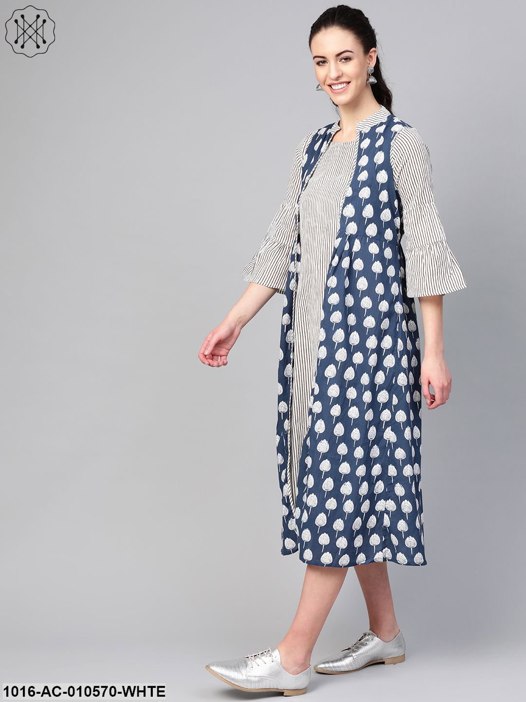 Women White & Blue Striped Printed Two-Piece Dress