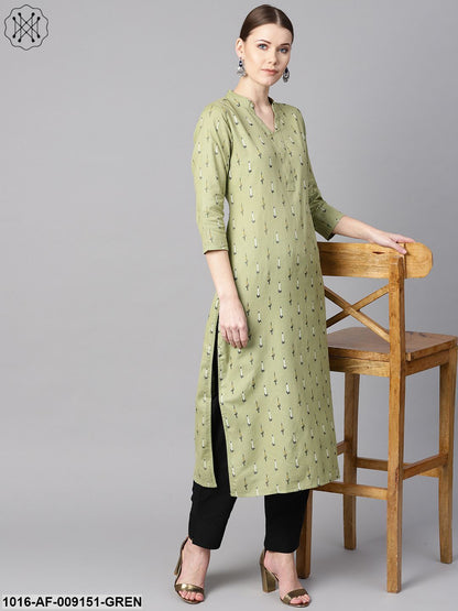 Green Ikat Printed 3/4Th Sleeve Kurta With Solid Black Pants
