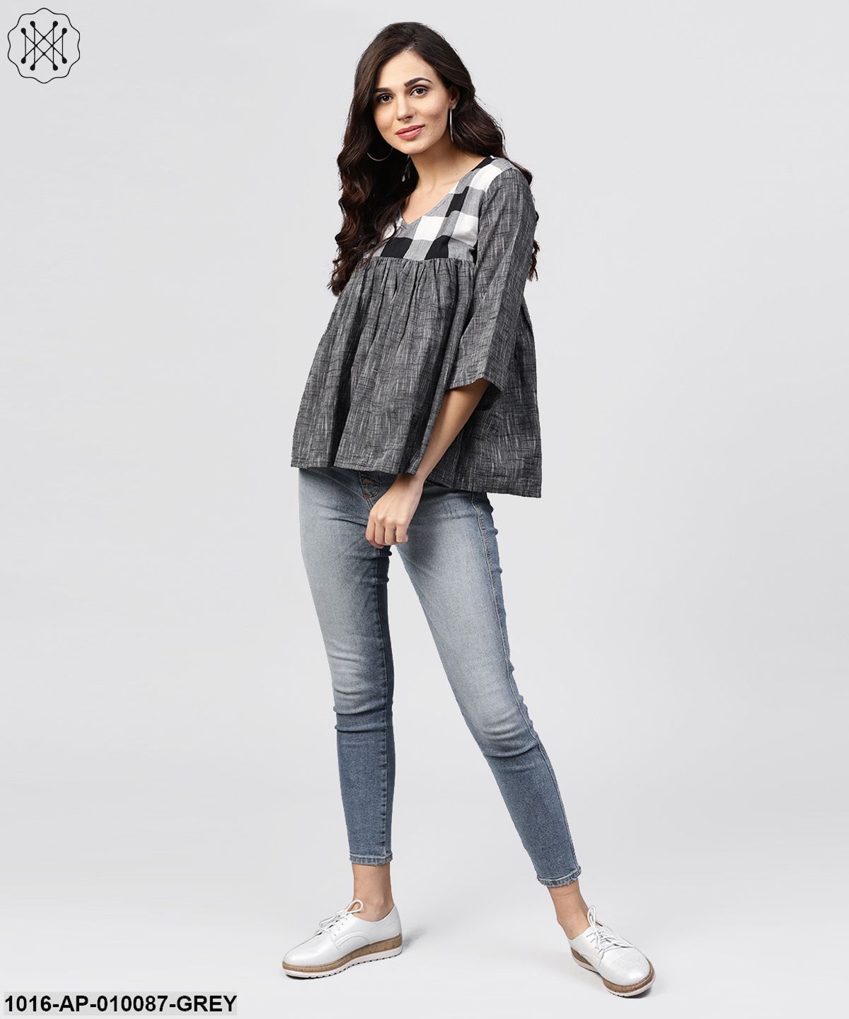 Grey Top With V-Neck And Flared Sleeves