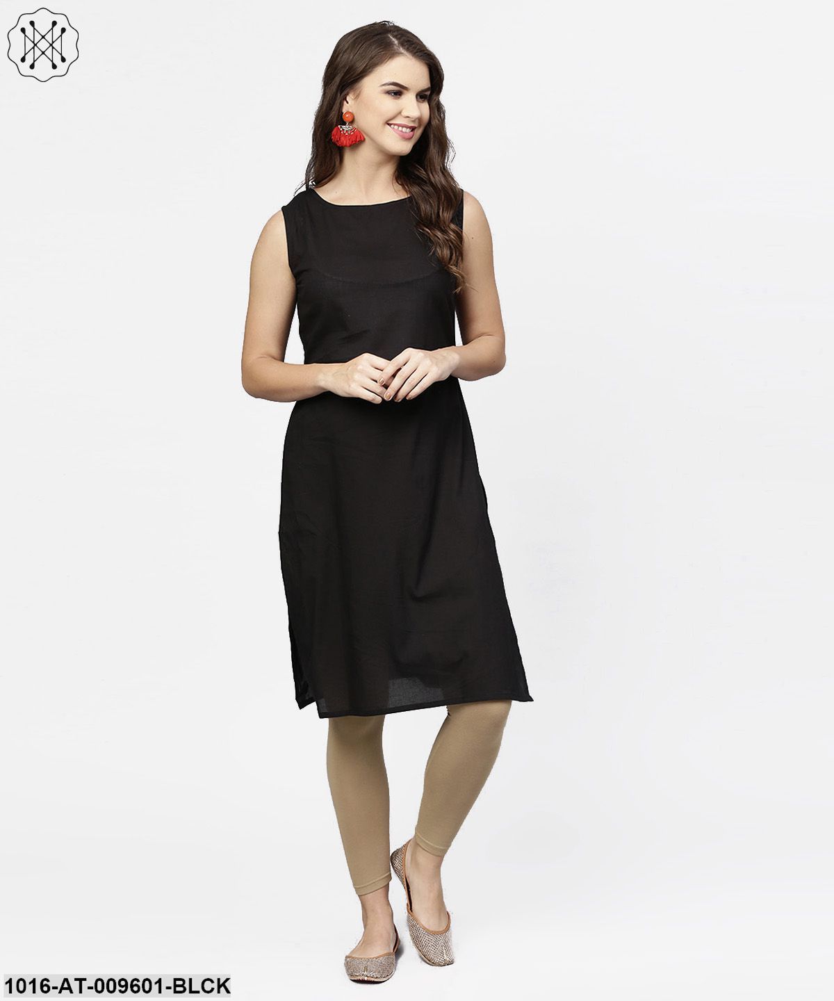 Black Sleeveless Cotton Kurta With Printed Half Sleeve Jacket