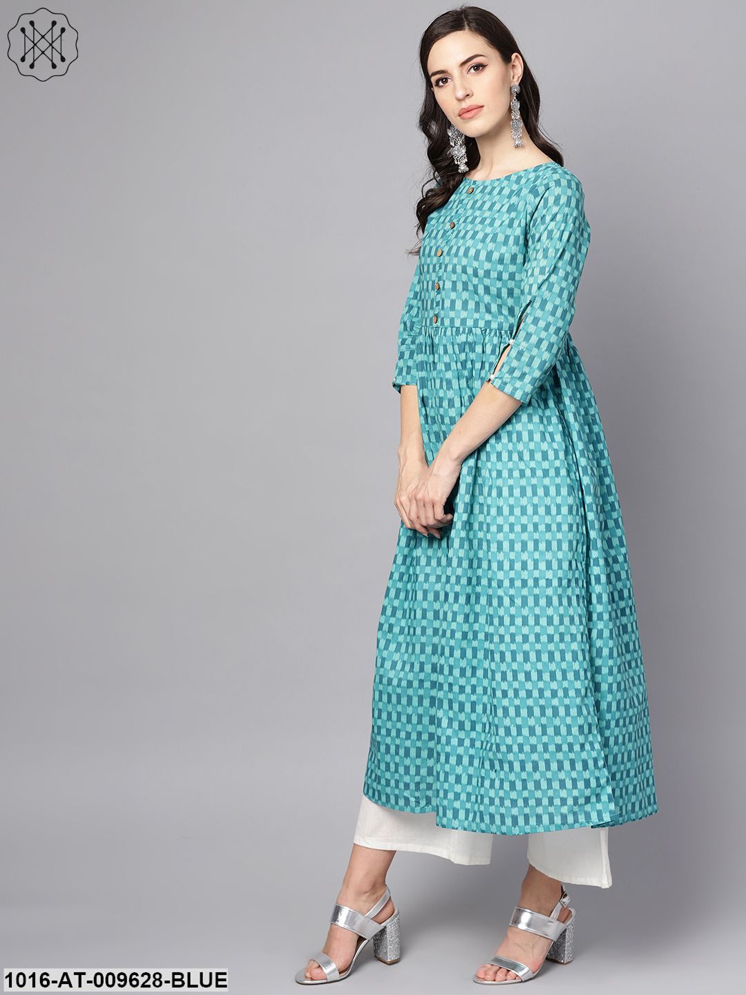 Blue Checked Pleated Kurta With Round Neck & 3/4 Sleeves