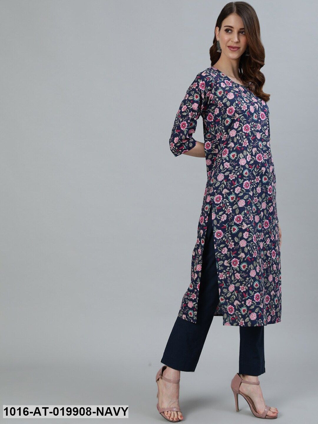 Navy Blue & Pink Floral Printed Floral Kurta