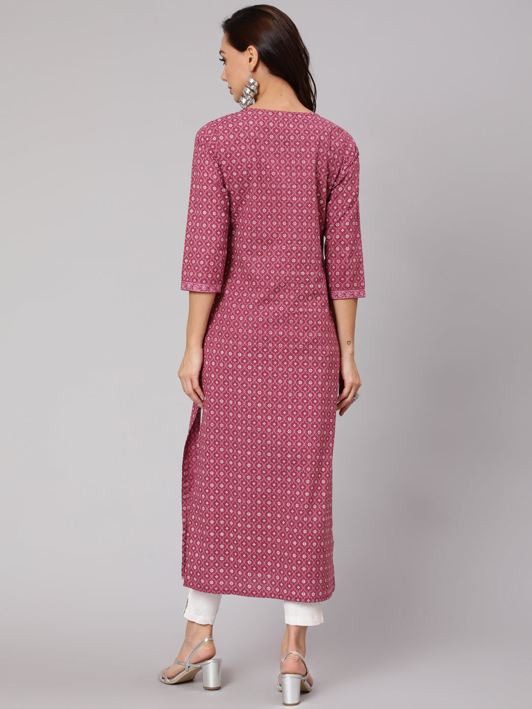 Mauve Printed Straight kurta With Three Quarter Sleeves