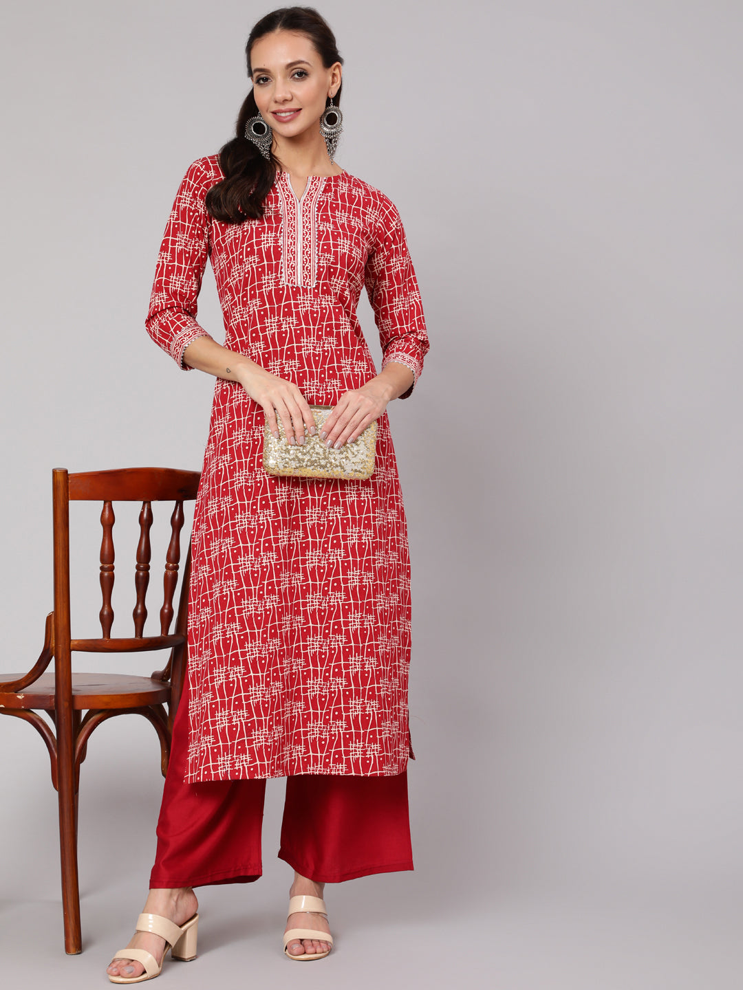 Red Geometric Printed Straight Kurta With Three Quarter Sleeves