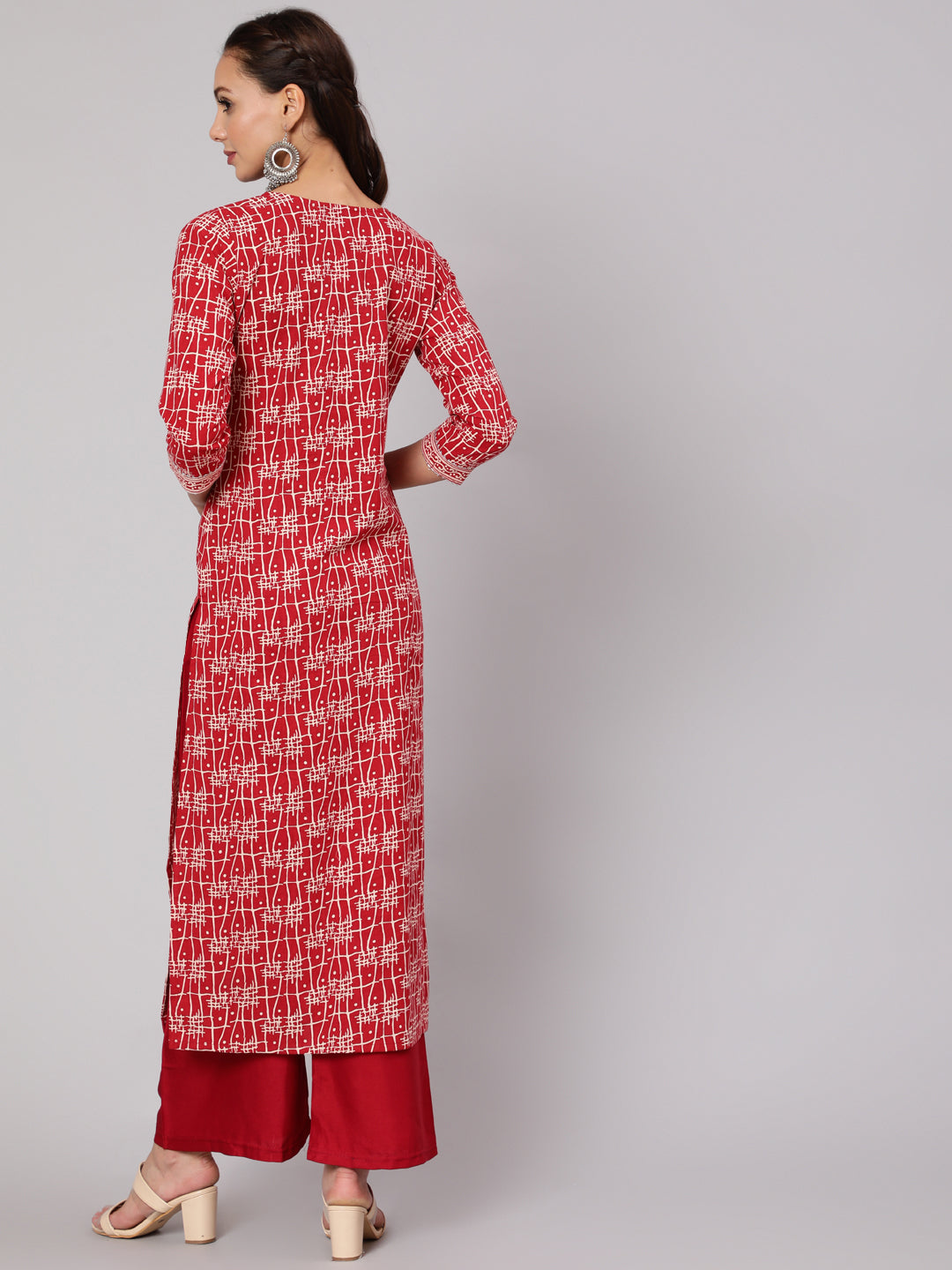 Red Geometric Printed Straight Kurta With Three Quarter Sleeves