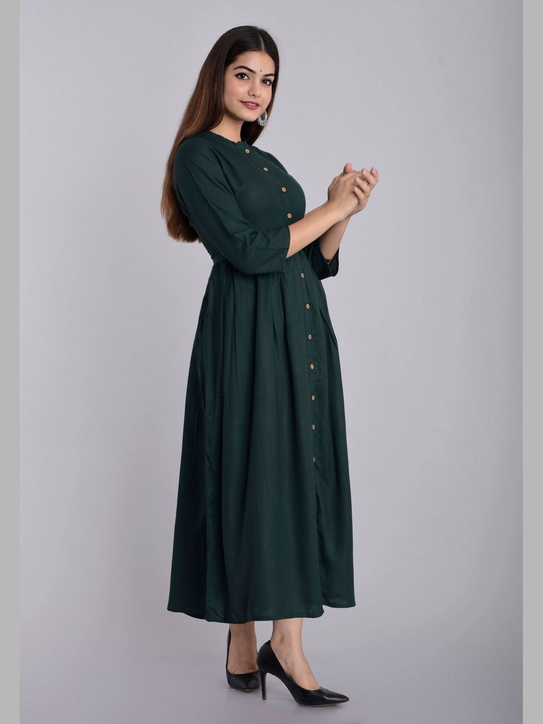 Women Rayon Flared Kurta
