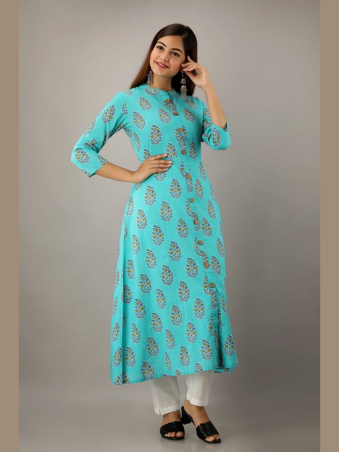 Women Cotton Printed Flared Kurta