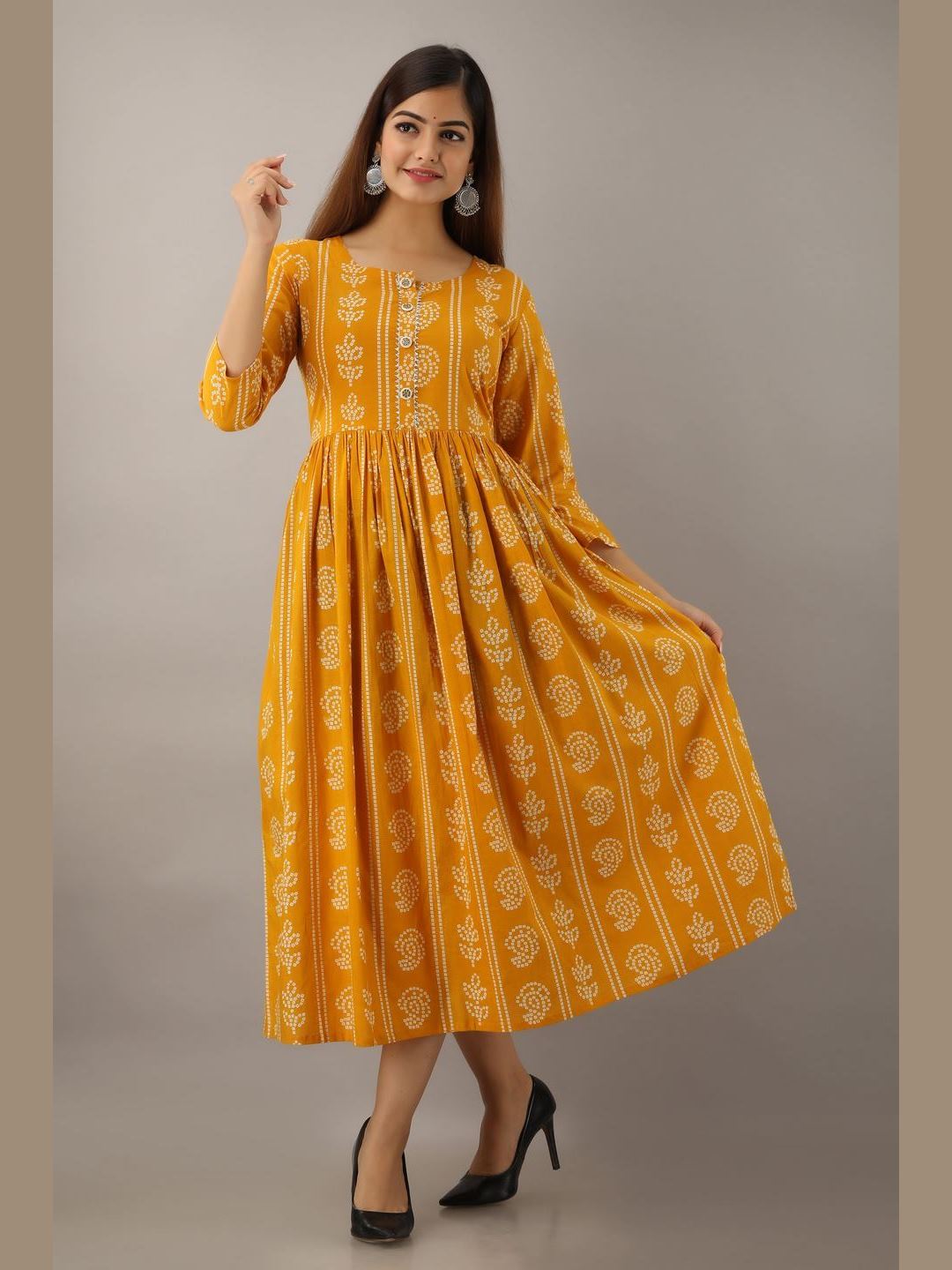 Women Cotton Printed Flared Kurta