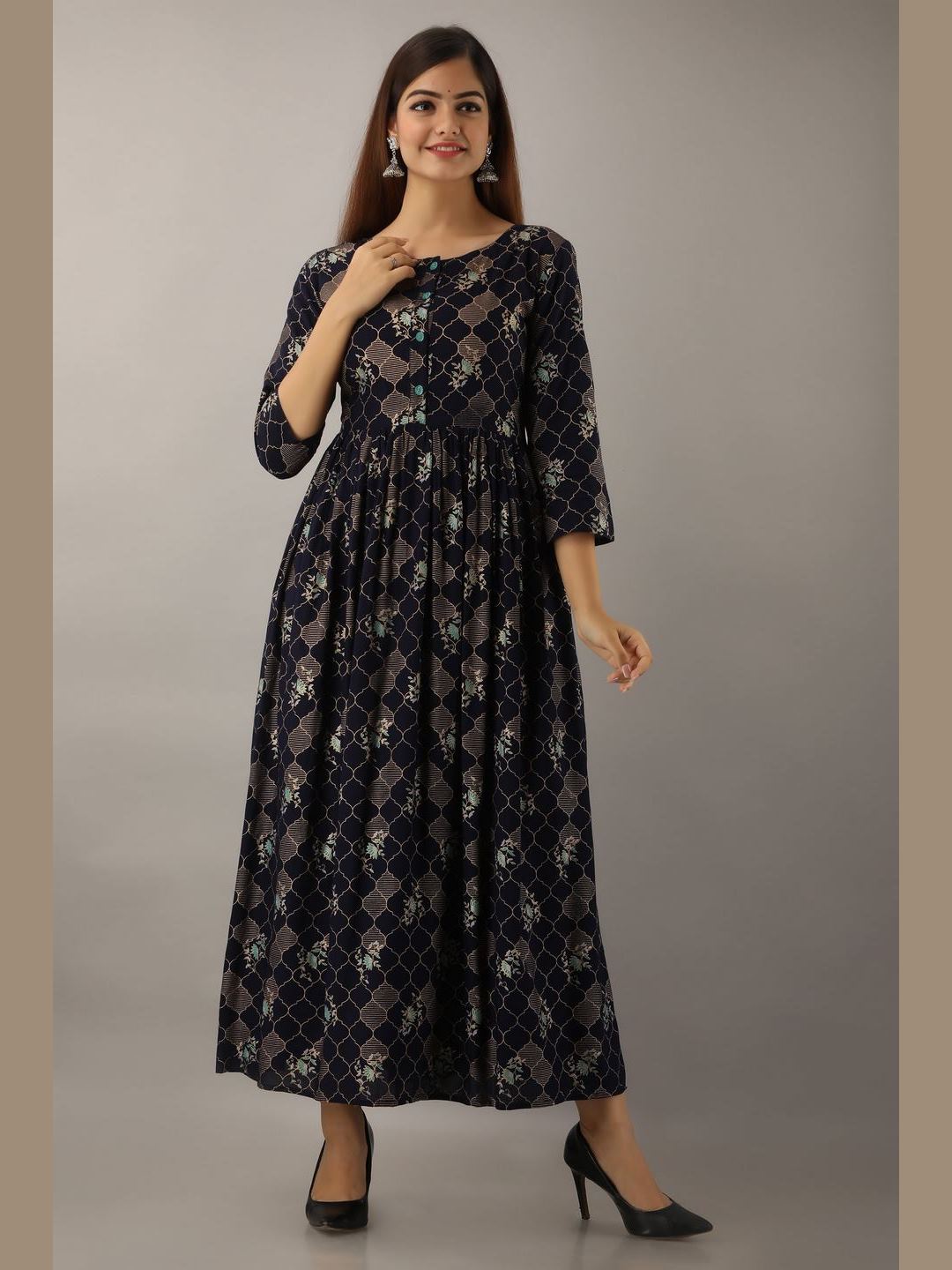 Women Rayon Printed Flared Kurta