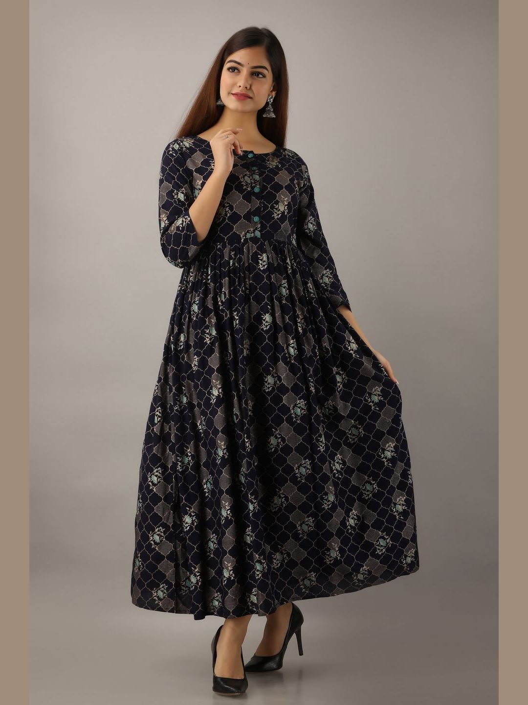 Women Rayon Printed Flared Kurta