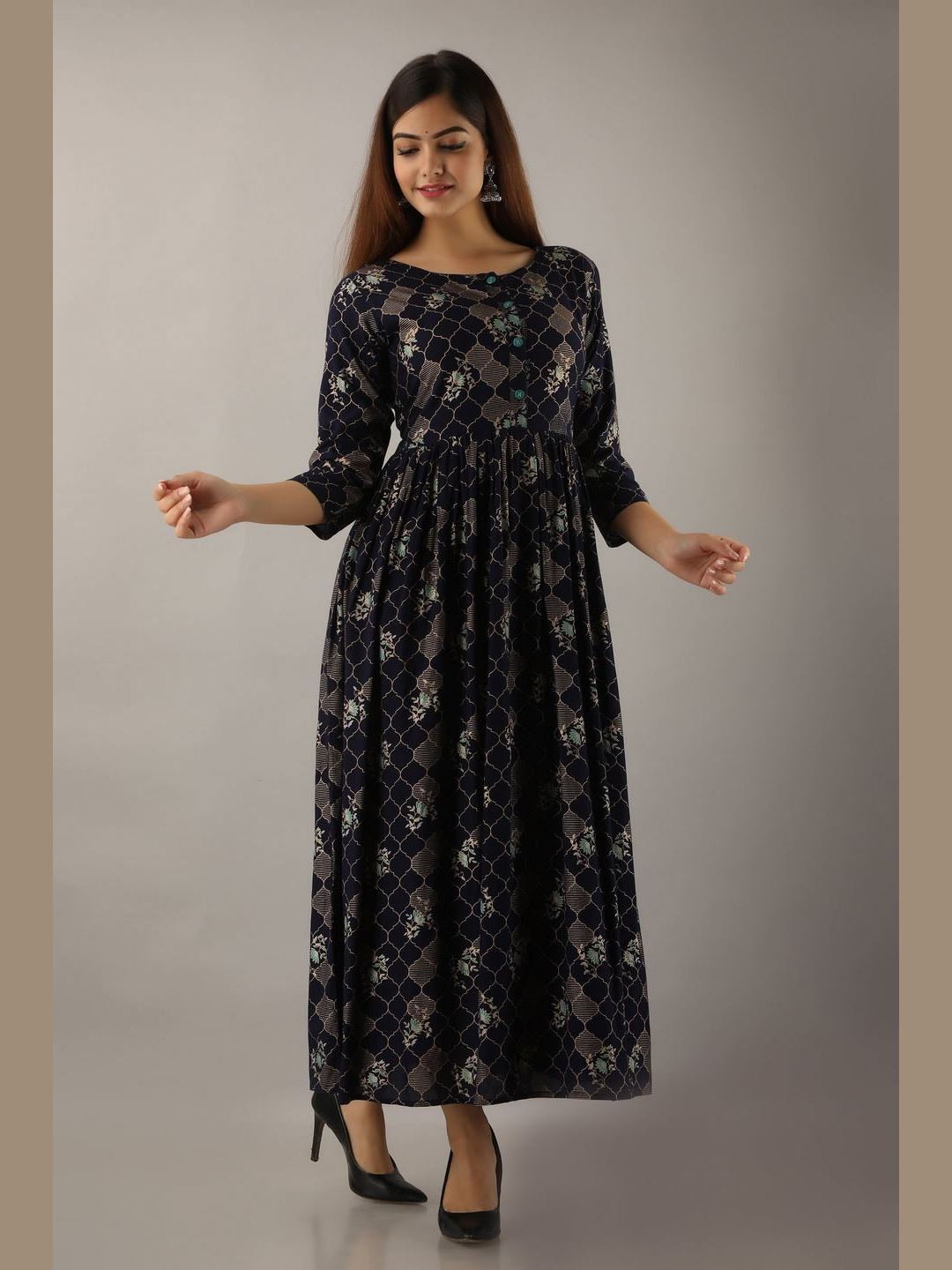 Women Rayon Printed Flared Kurta