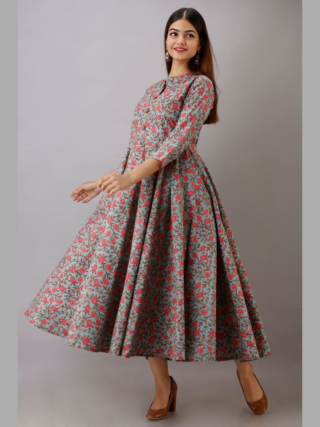 Women Cotton Printed Flared Kurta