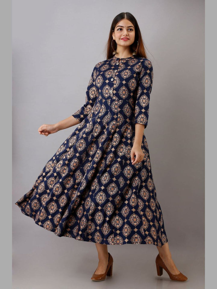 Women Rayon Printed Flared Kurta