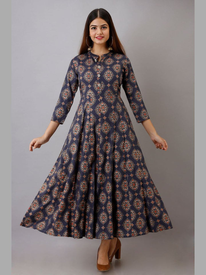 Women Rayon Printed Flared Kurta