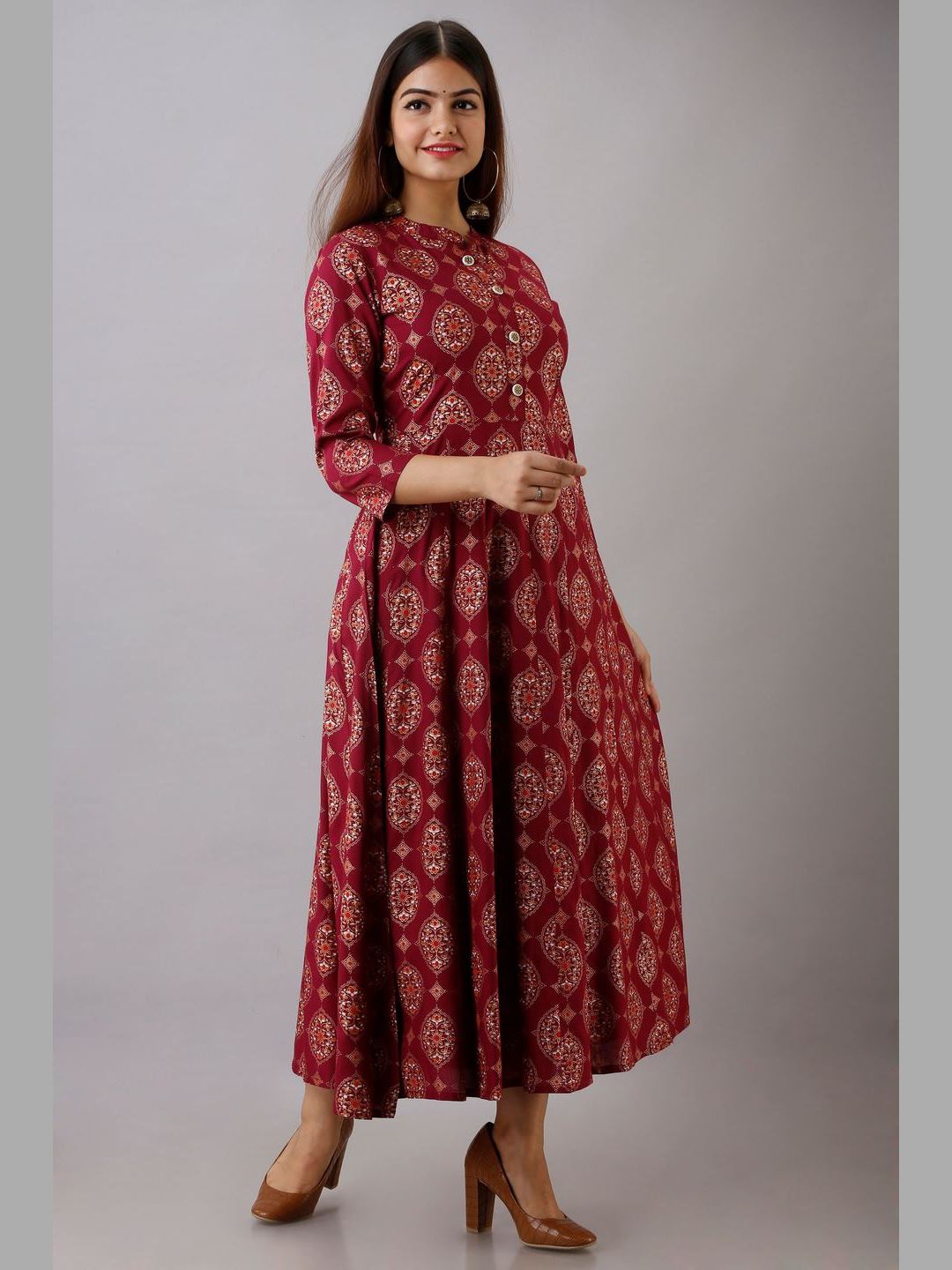 Women Rayon Printed Flared Kurta