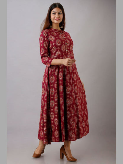Women Rayon Printed Flared Kurta