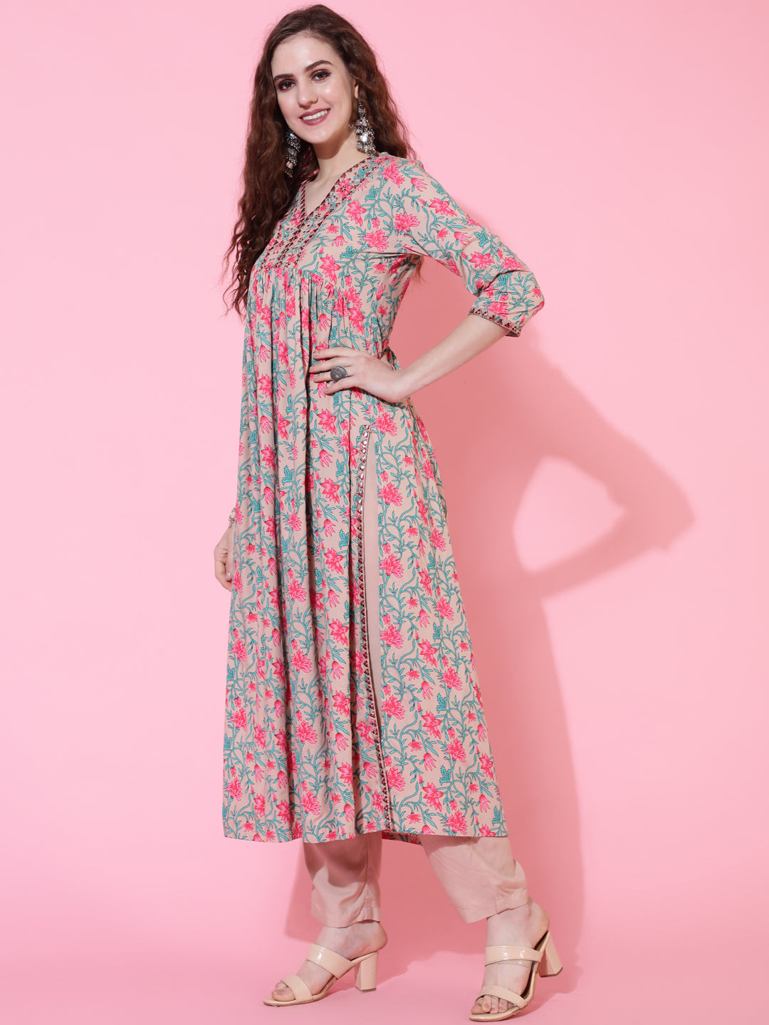 Rayon Printed Calf Length Semi-Flared 3/4 Sleeve V-neck Kurta Bottom Set