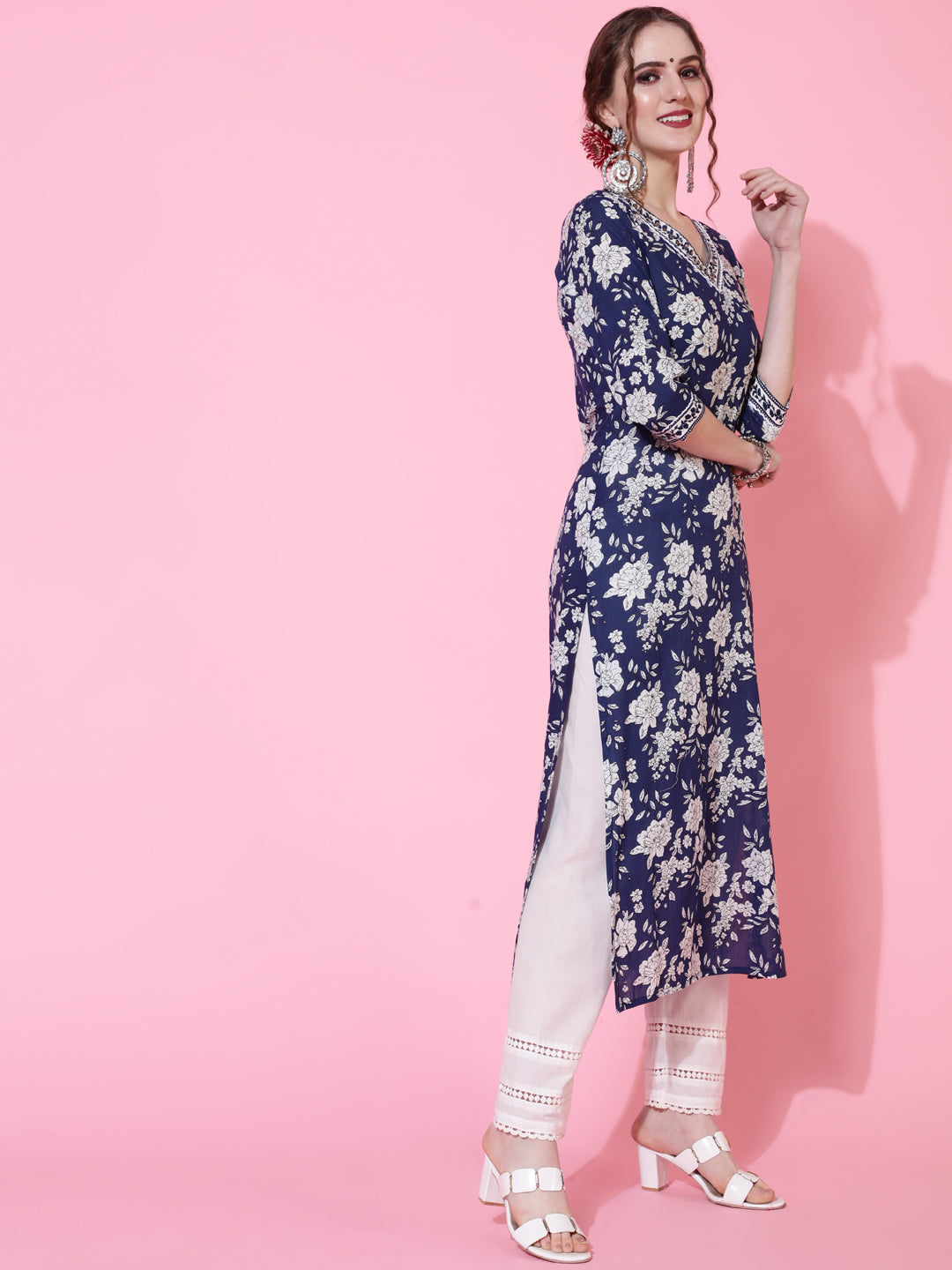 Cotton Calf Printed Straight 3/4 Sleeve V-neck Kurta