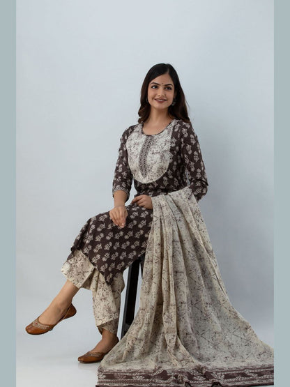 Printed Cotton Round Neck 3/4 Sleeve Straight Calf Length Kurta Set With Dupatta