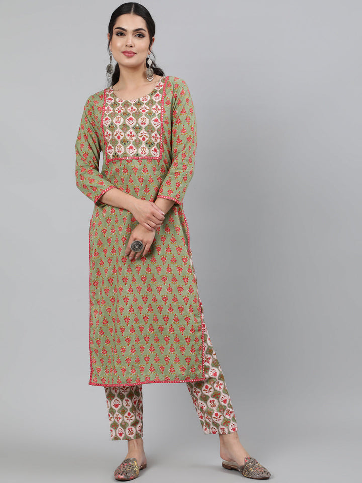 Cotton Green Calf Length Straight 3/4 Sleeve Round Neck Printed Kurta &amp; Pant Set
