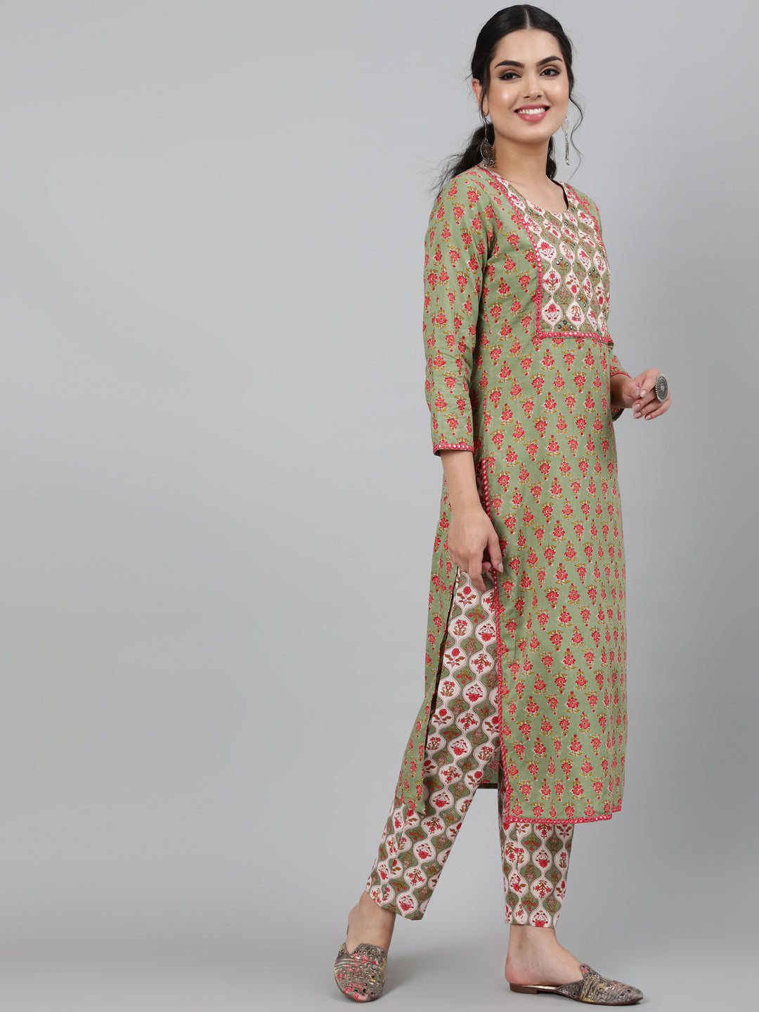 Cotton Green Calf Length Straight 3/4 Sleeve Round Neck Printed Kurta & Pant Set