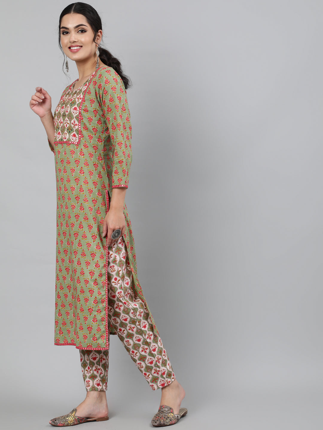 Cotton Green Calf Length Straight 3/4 Sleeve Round Neck Printed Kurta & Pant Set