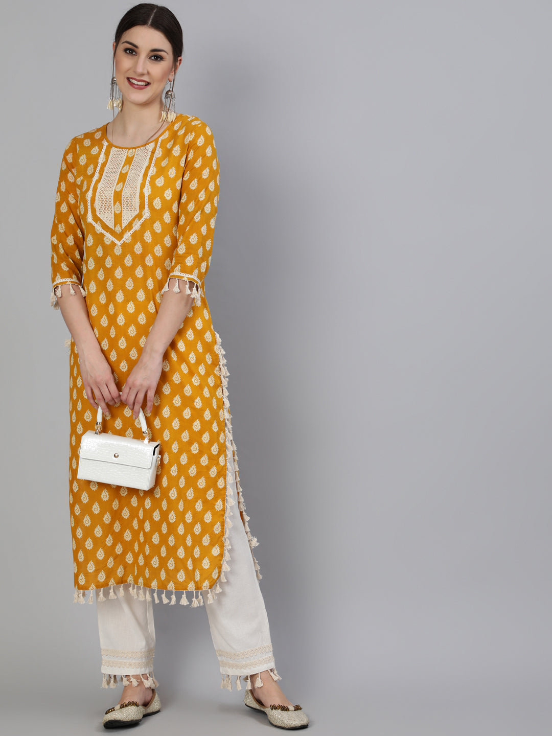Printed Round Neck Calf Length 3/4 Sleeve Cotton Straight Kurta & Pant Set