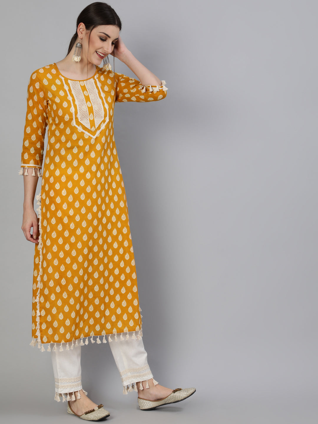 Printed Round Neck Calf Length 3/4 Sleeve Cotton Straight Kurta & Pant Set