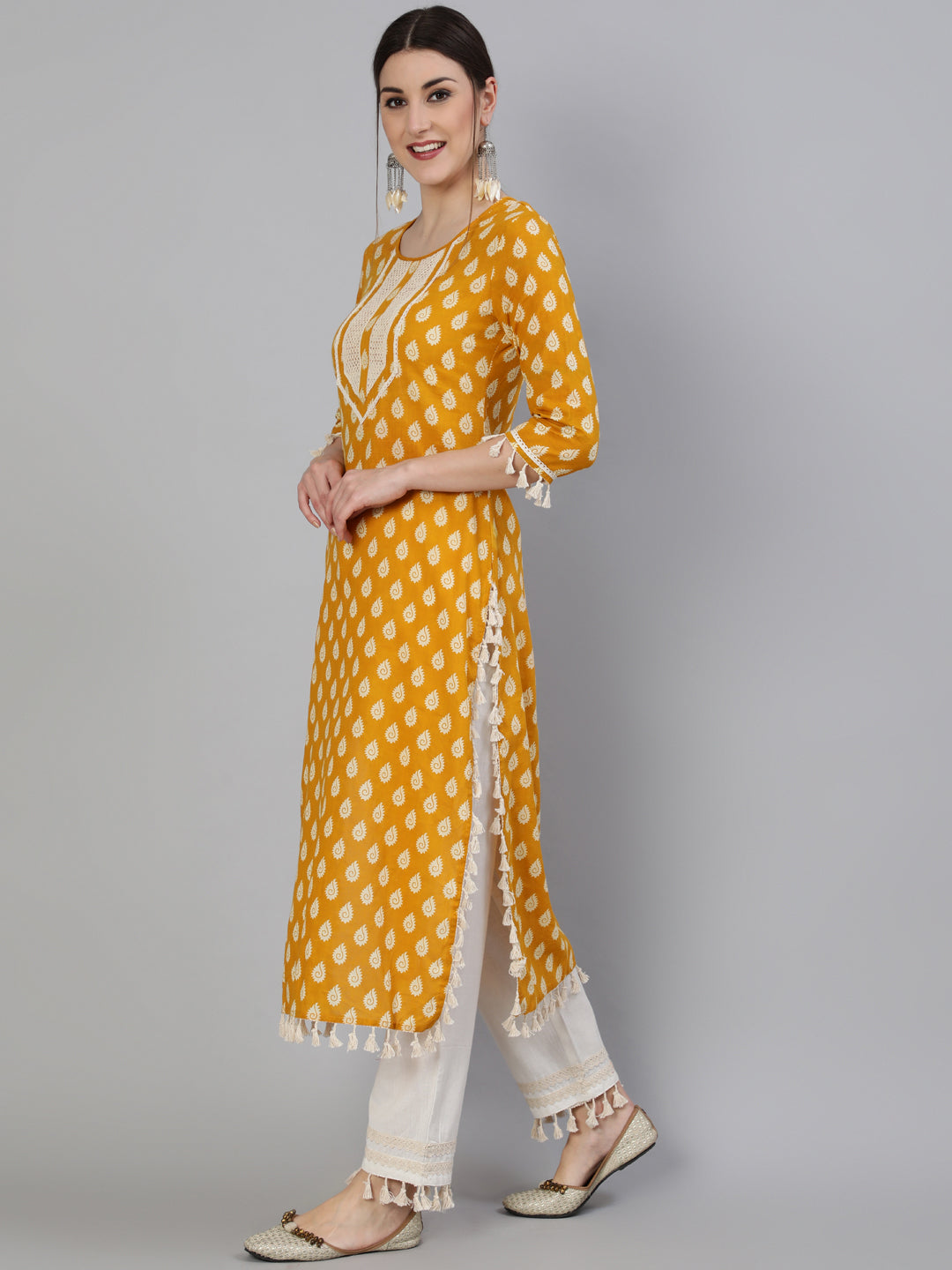 Printed Round Neck Calf Length 3/4 Sleeve Cotton Straight Kurta & Pant Set