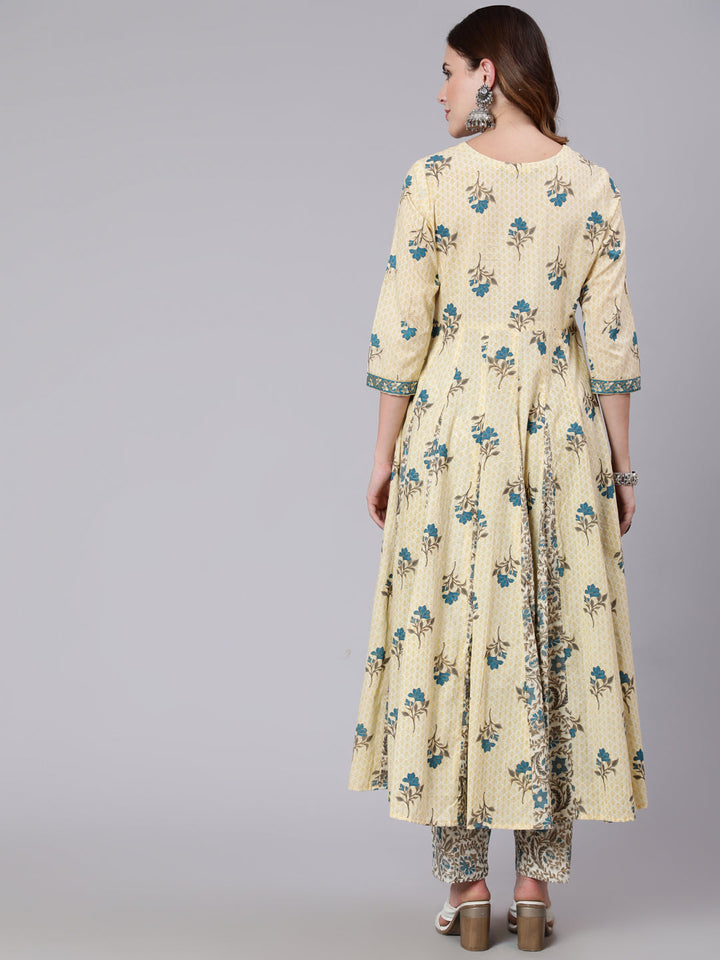 Cotton Calf Length Printed Flared 3/4 Sleeve Round Neck Kurta Pant Set