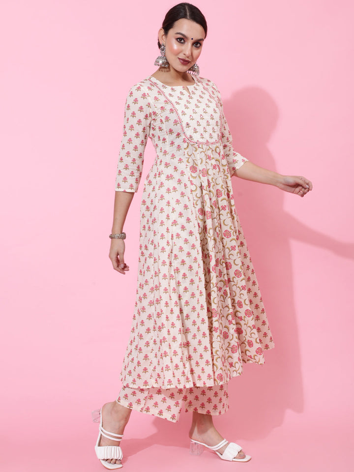 Cotton Calf Printed Flared 3/4 Sleeve Round Kurta Bottom Dupatta Set