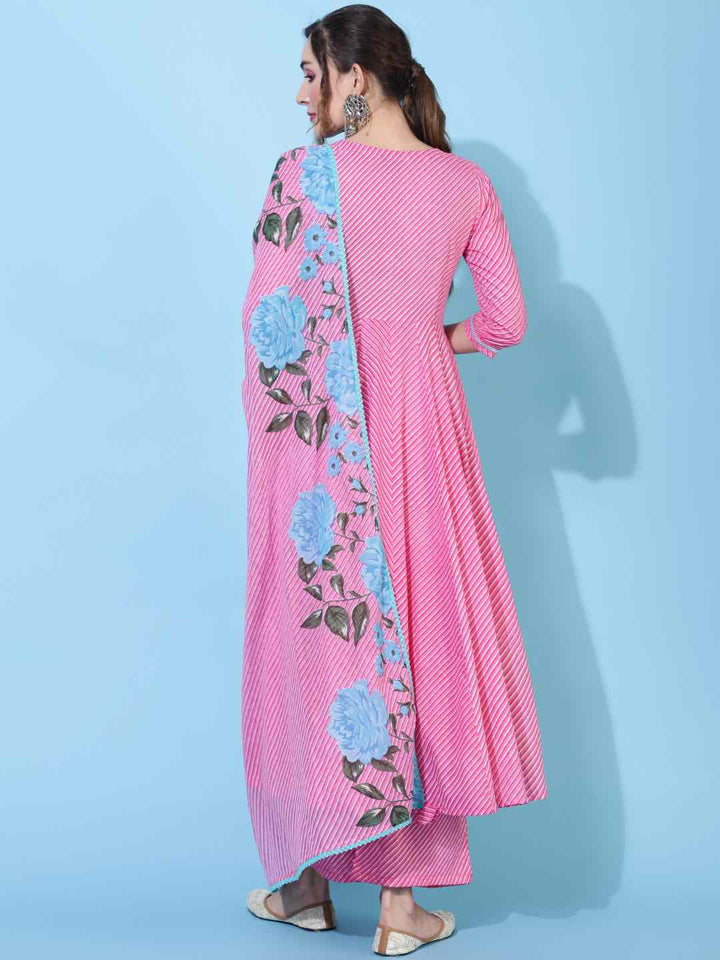 Cotton  Calf Length Printed Flared 3/4 sleeves V neck Kurta Bottom Dupatta Set