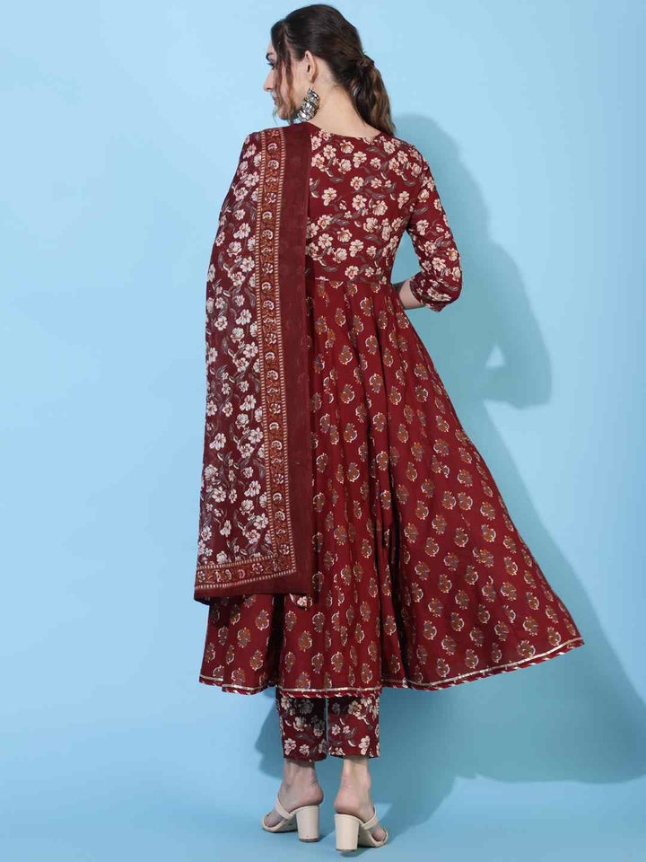 Cotton  Calf Length Printed Flared 3/4 sleeves V neck Kurta Bottom Dupatta Set