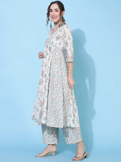 Cotton  Calf Length Printed Flared 3/4 sleeves V neck Kurta Bottom Dupatta Set