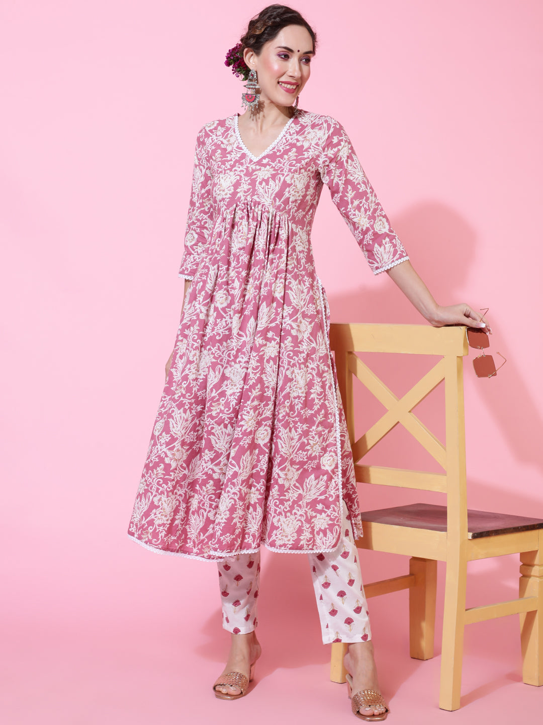 Cotton  Calf Length Printed Flared 3/4 Sleeve V-Neck Kurta Bottom Set