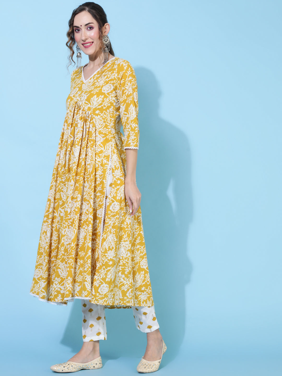 Cotton  Calf Length Printed Flared 3/4 Sleeve V-Neck Kurta Bottom Set