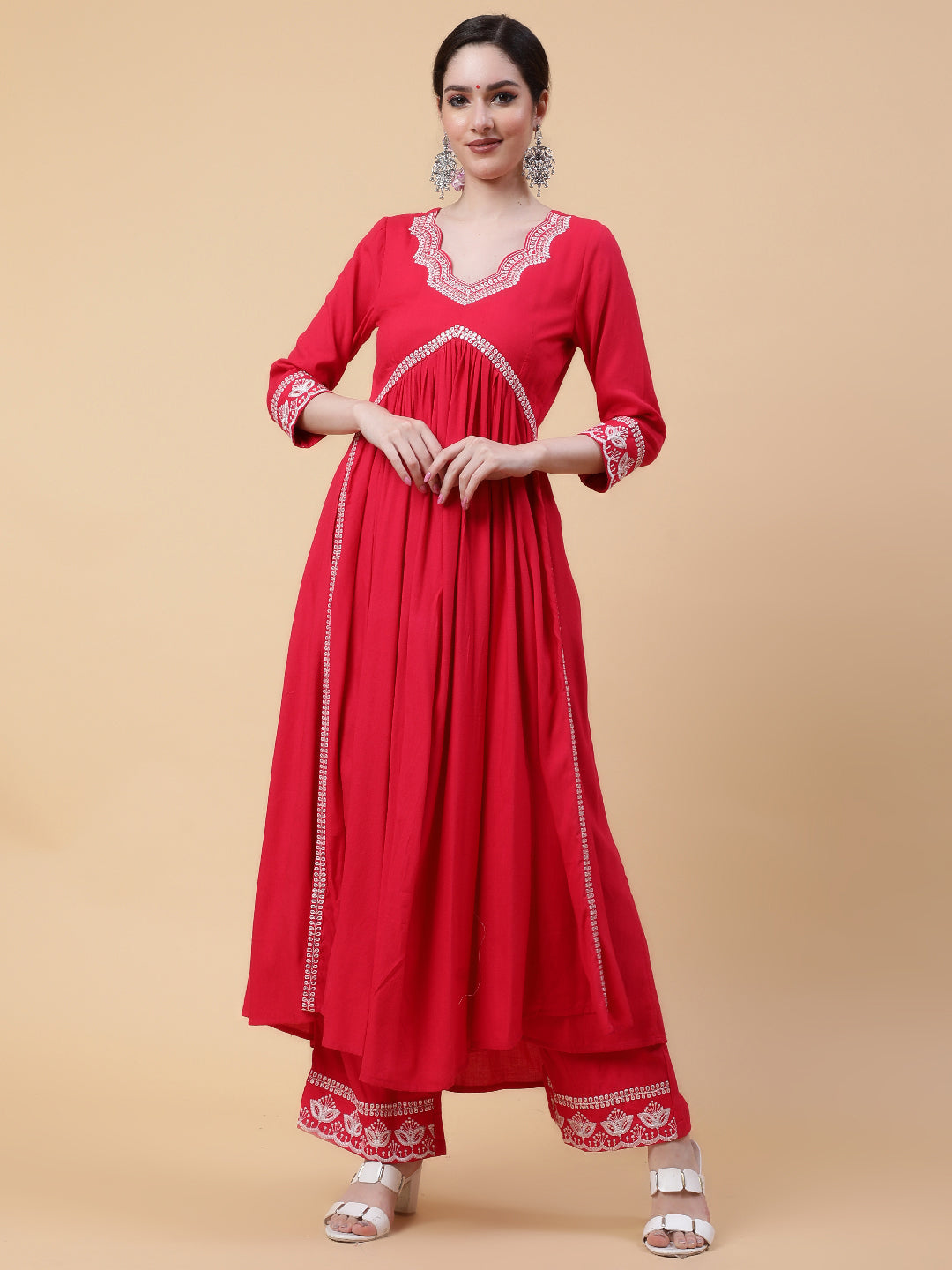 Rayon  Calf Length Solid Flared 3/4 Sleeve V-Neck Kurta Bottom Set