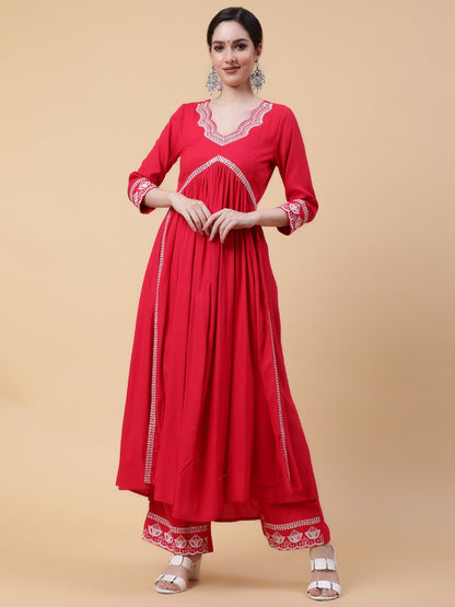 Rayon  Calf Length Solid Flared 3/4 Sleeve V-Neck Kurta Bottom Set