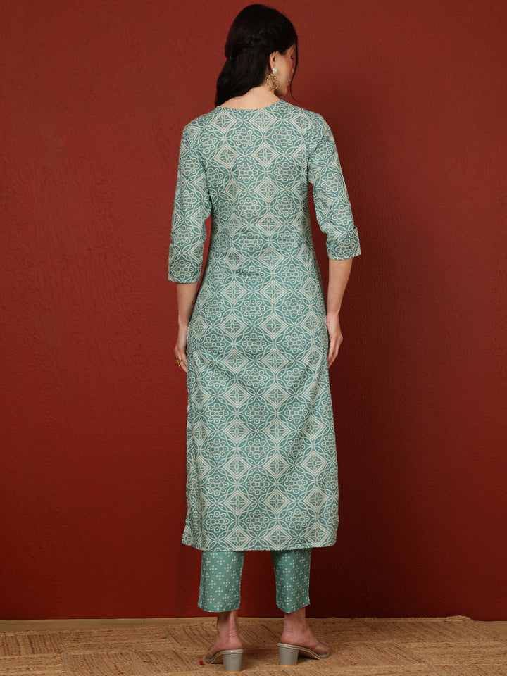 Cotton Calf Length Printed Straight 3/4 Sleeves V-Neck Kurta Bottom Set