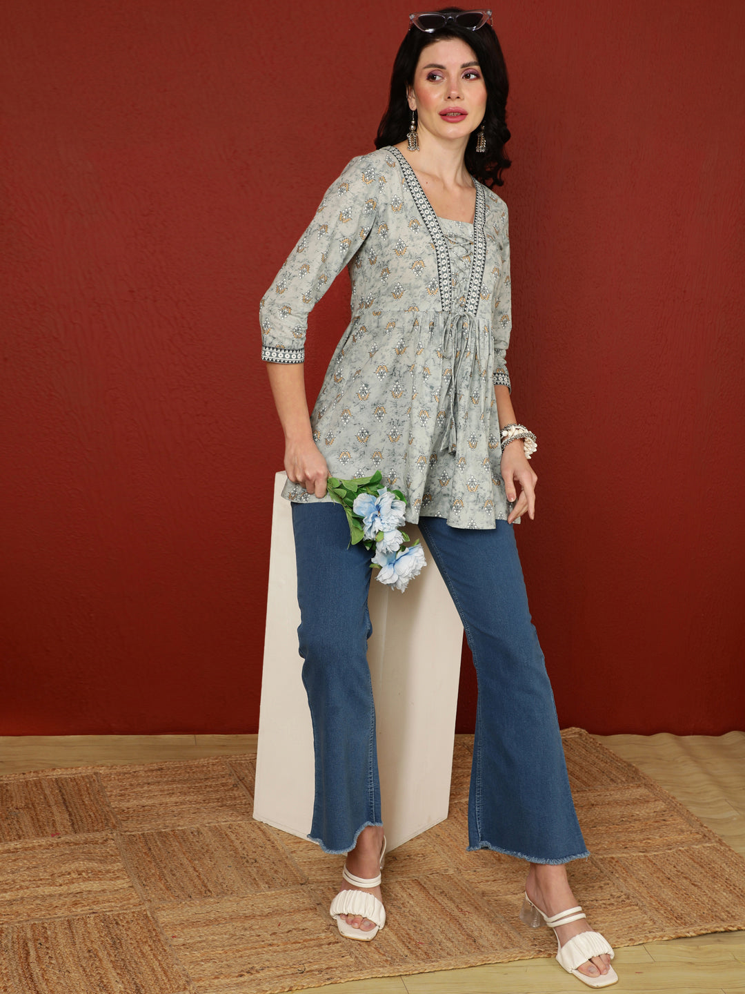 Cotton  Crop Length Printed Flared 3/4 Sleeves V-Neck Top