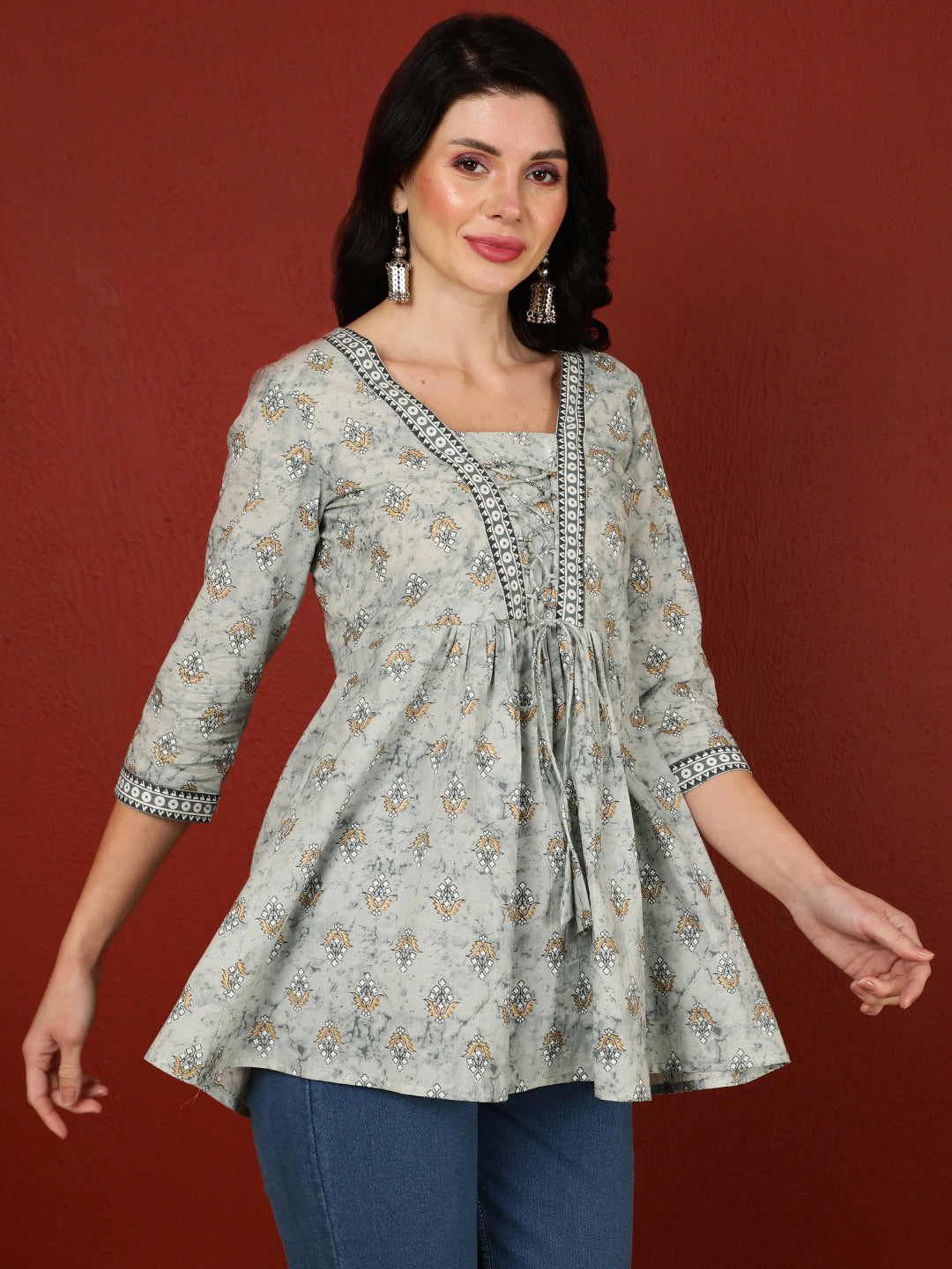 Cotton  Crop Length Printed Flared 3/4 Sleeves V-Neck Top