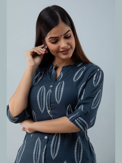 Printed Rayon Collor Neck 3/4 Sleeve Straight Calf Kurta