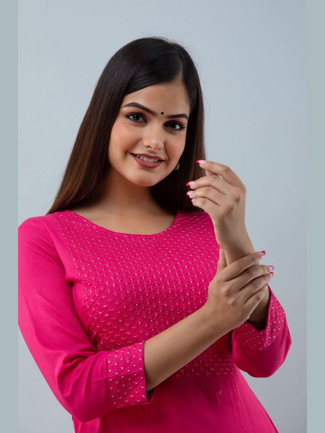 Embroidered Rayon Round Neck 3/4 Sleeve Straight Calf Kurta
