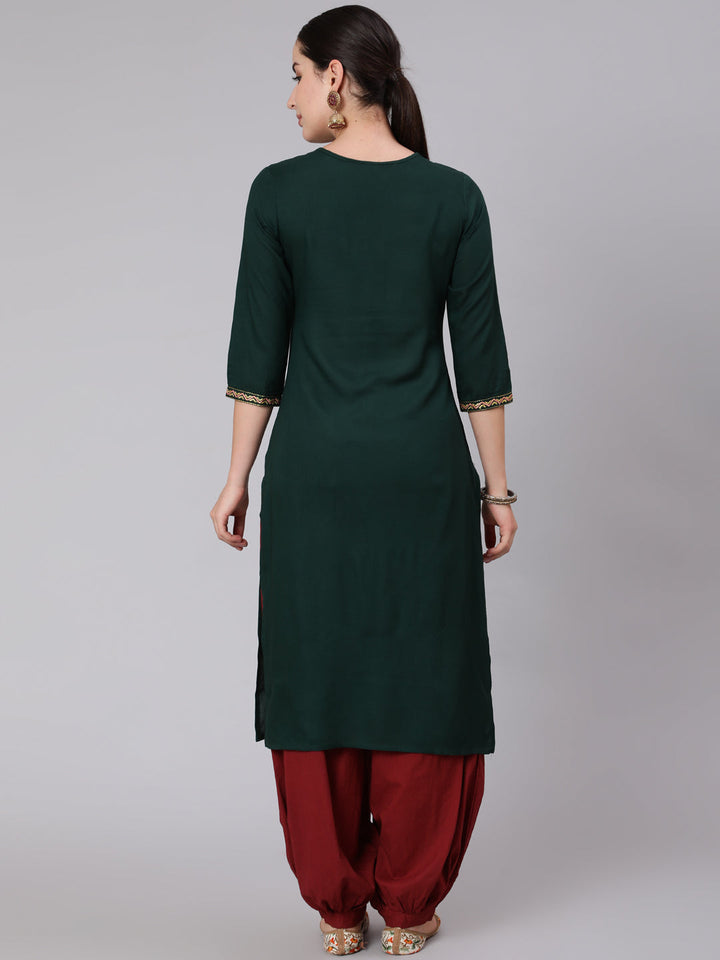 Rayon Calf Length Embroidered Straight 3/4 Sleeve Round Neck Kurta