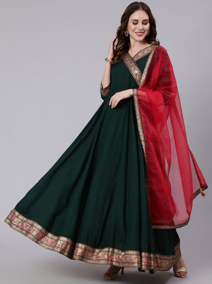 Rayon Slub Full Length Solid Flared 3/4 Sleeve V Neck Kurta Dupatta