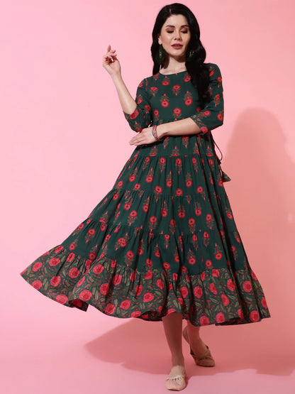 Cotton Calf Length Flared 3/4 Sleeve Printed Round Neck Kurta