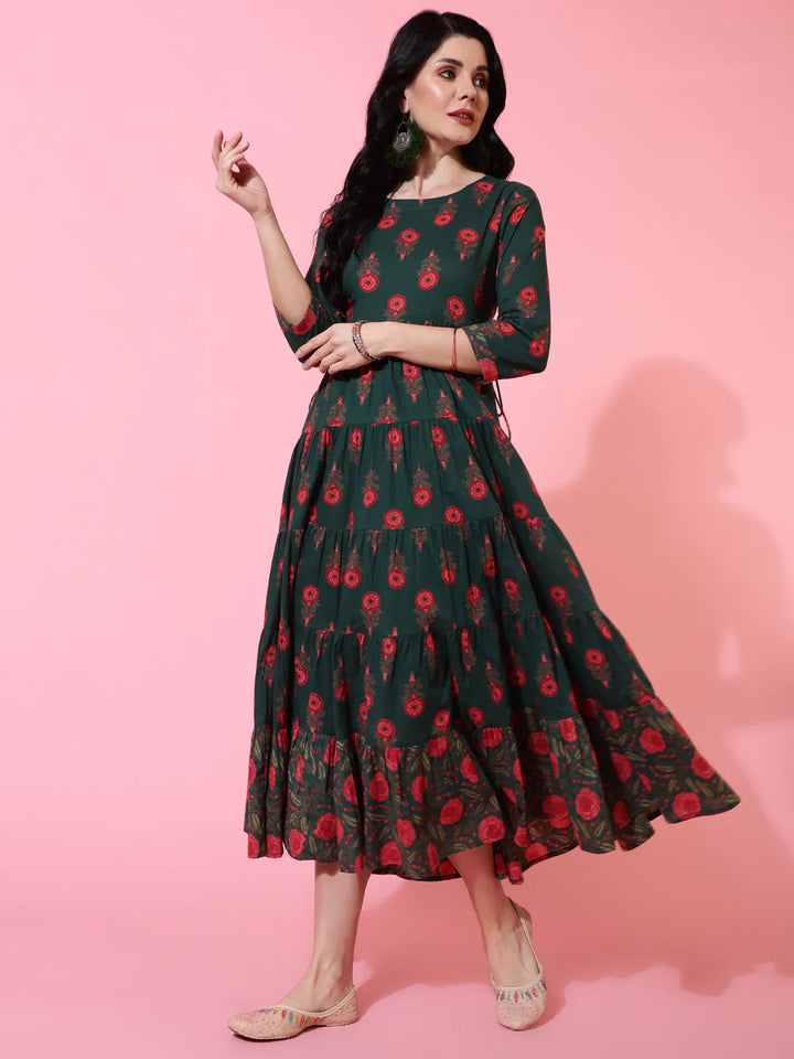 Cotton Calf Length Flared 3/4 Sleeve Printed Round Neck Kurta