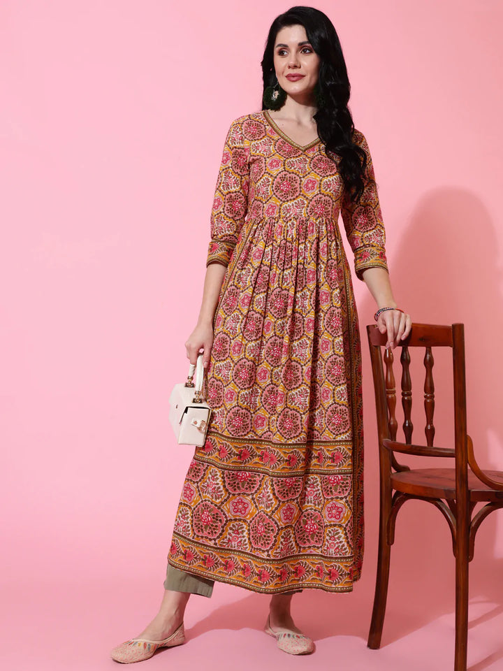 Cotton Calf Length Semi Flared 3/4 Sleeve Printed V-Neck Kurta